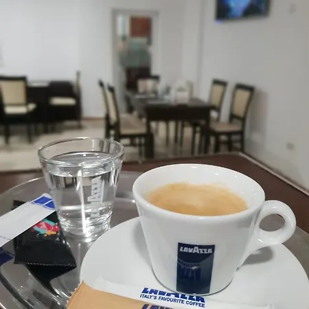 Hotel Top Central 2*