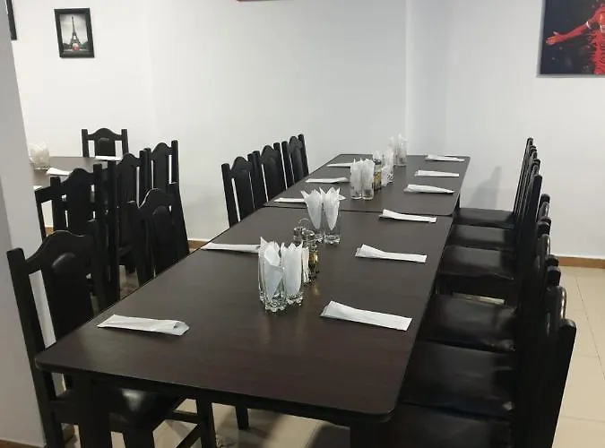 Готель Hotel Top Central Бухарест