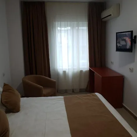 Hotel Top Central 2*