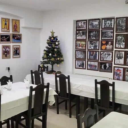 Hotel Top Central מלון