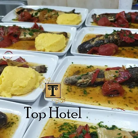 Hotel Top Central מלון 2*