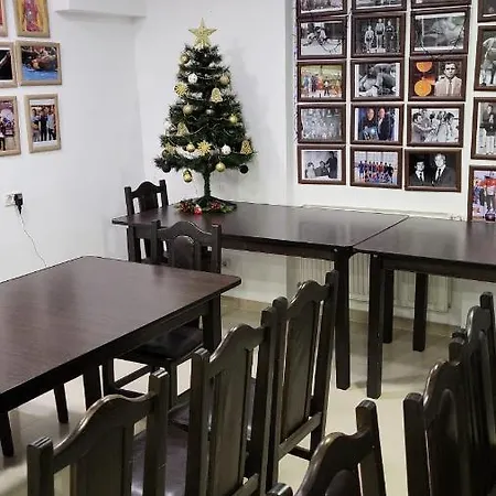 Hotel Top Central 2* בוקרשט