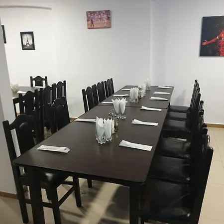 מלון Hotel Top Central בוקרשט