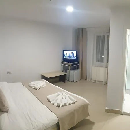 מלון Hotel Top Central